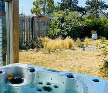 Barneville-Carteret Villa | "le Skiff", bord de mer et spa, à la VILLA PLEIN VENT