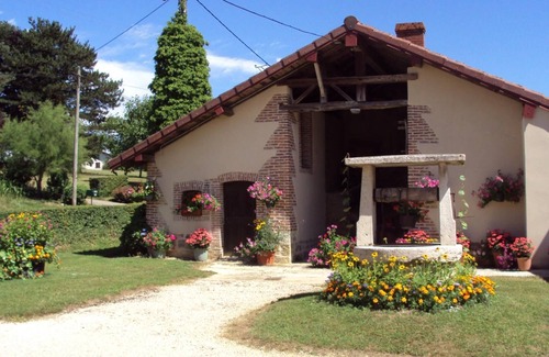 Saint-Etienne-du-Bois House | Le Soleil Levant - Saint-etienne-du-bois