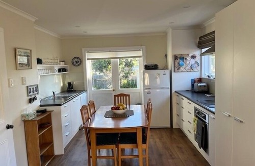 Akaroa House | Le Solterre - Akaroa Holiday Home
