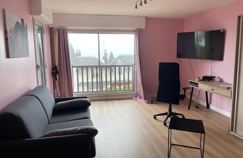 Benerville-sur-Mer Apartment | le SPA de Lily