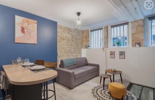 Quartier Vieux Marche-Cathedrale Apartment | Le spa du Donjon- Rouen Gare