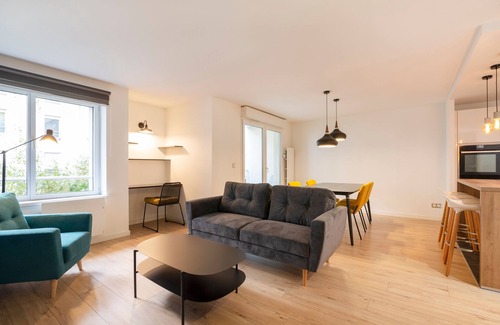 Saint Nicolas - Charles III - Ville vieille - Trois Maisons - Leopold Apartment | Le Spacieux de Dizier - Proche place des Vosges