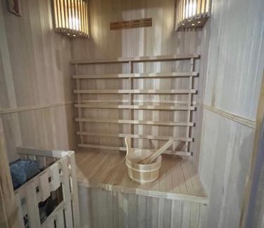 Les Caillols Apartment | Le SPEAK EASY/JACUZZI ET SAUNA