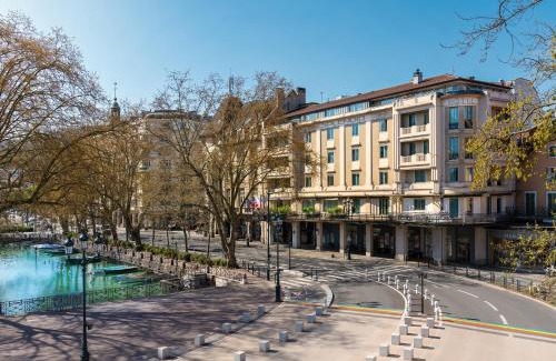 Annecy Old Town Hotel | Le Splendid Hotel Lac D'Annecy - Handwritten Collection