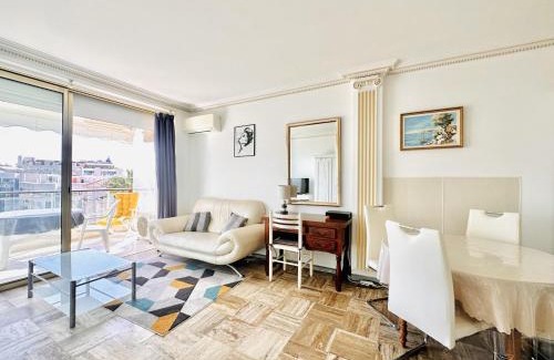 Cannes City Centre Apartment | Le Splendide - studio croisette - vue mer