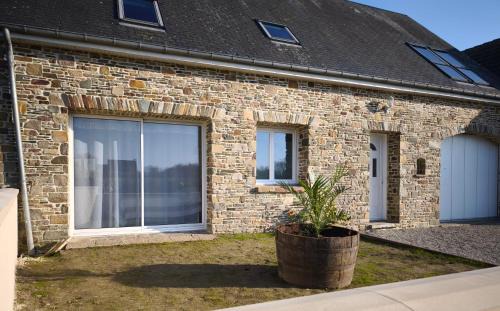 Saint-Germain-sur-Ay House | Le St Germin'ay