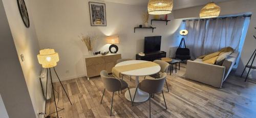 Mayenne Apartment | Le ST Martin, Appartement de 45 m avec chambre séparé