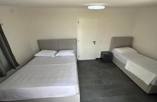 Kamez House | Le stanze Della Luna