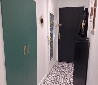 Nouvelle Ville Apartment | Le studio Amos