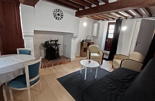 Pont-Audemer Apartment | Le studio Aristide