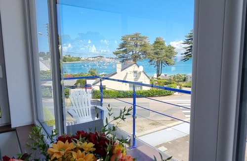 Locquirec Apartment | Le Studio de l'escale - 100 m from the beach