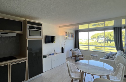 Le Grau-Du-Roi Apartment | Le Studio de la Lagune: studio cabine proche de la plage