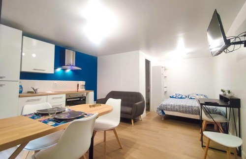 Montaubert - Rille - Saint-Sulpice Apartment | Le studio du château