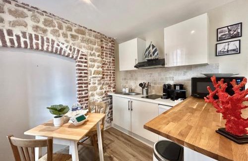 Trouville-sur-Mer Apartment | Le Studio, parking & accès Plage !