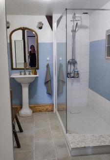 Saint-Martin-sur-Ocre Apartment | le temps d'aime
