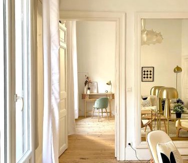 Montpellier City-Centre Apartment | Le temps d'un passage, appartement de charme en plein centre historique