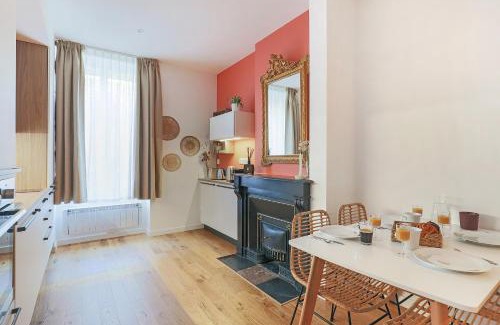 Oullins Apartment | Le Temps d'une Pause