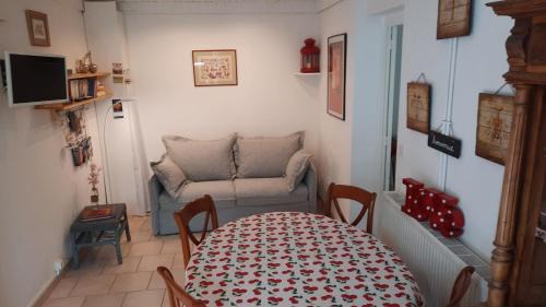 Vinsobres House | Le Temps Des Cerises.