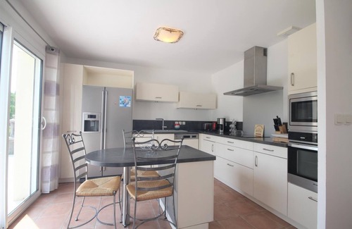 Colleville House | Le Temps qui Passe - Colleville
