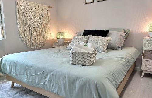 Albi Apartment | Le Tisseur de Rêves - Parking gratuit - Clim - Netflix