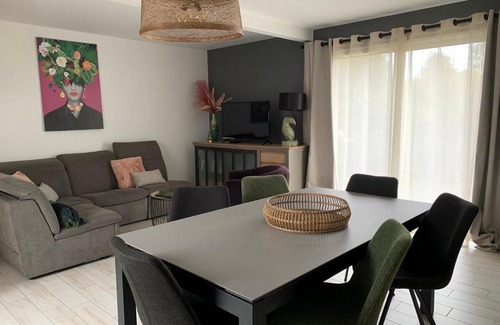 Quessoy House | Le Toucan