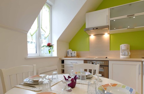 Le Touquet-Paris-Plage Apartment | Le Touquet South facing apartment 4/6 people 200m beach - wifi