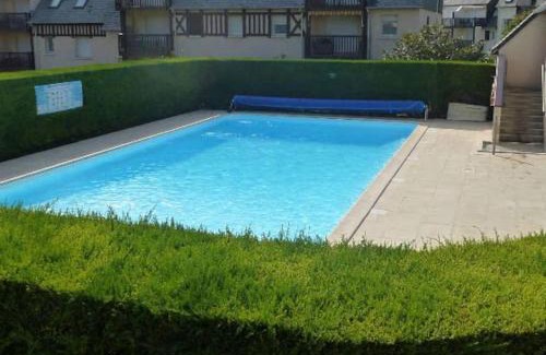 Touques Apartment | Le TOUQUAIS Appart de standing, Lits king size