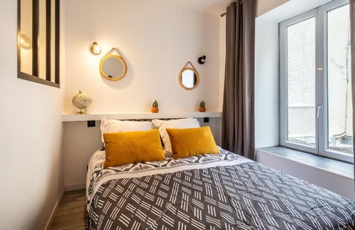 Bourgoin-Jallieu Apartment | Le Tranchand☆City Center☆Wifi HD
