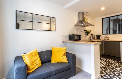 Bourgoin-Jallieu Apartment | Le Tranchand☆City Center☆Wifi HD