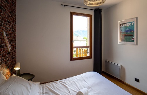 Faverges-Seythenex Apartment | Le Verger - 2 bedroom apartment in Faverges