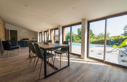 Vivonne House | Le Verger : gîte familial avec piscine