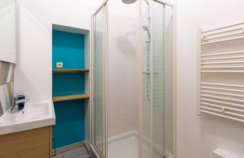 Quartier Administrations Apartment | Le Vermillon - Appt proche Arènes de Nimes