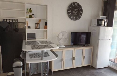 Le Barcares Apartment | Le Victoria's Beach Barcarès Atlantis - apartment private parking/direct to sea