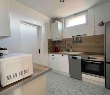 Moirans Apartment | Le vieux Moyrenc