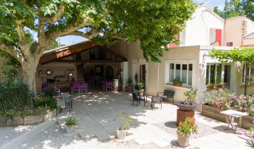 Cairanne House | Le Vieux Platane
