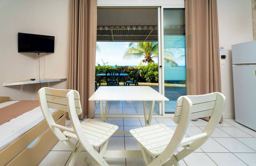 Le Precheur Hotel | Le Village Pomme Cannelle