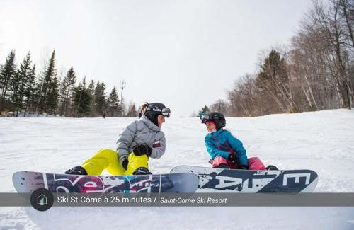 Sainte-Beatrix Ski Chalet | Le Windermere