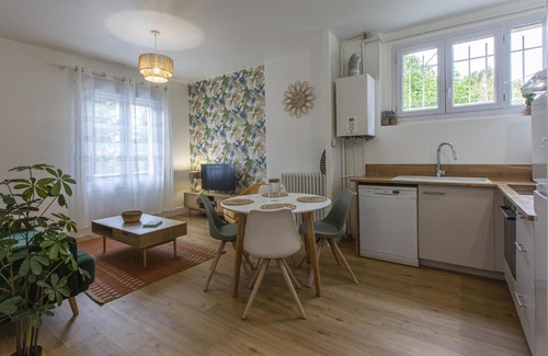 Blois Apartment | Le Zandoli - Appart - Centre - Calme