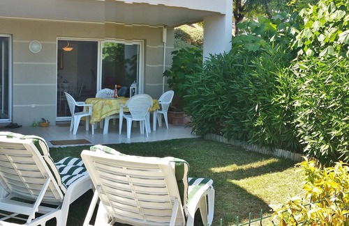 La Croix des Gardes Apartment | Le Zinnia #Duplex 2 BR 2 SDB #Garden #Swimming pool #Wifi #Air conditioning #Parking