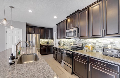 Davenport House | LE255WD - 5 Bedrms 3 Baths | Family Friendly Home Near Disney + Theme Parks