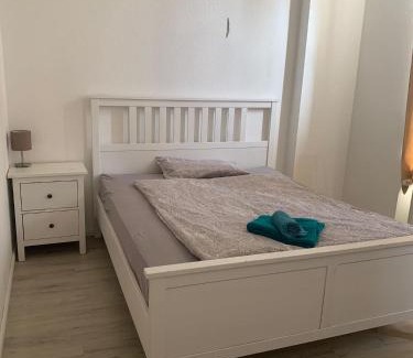 Zentrum-Ost Apartment | LEA Apartments Zentrum Ost mit Stellplatz