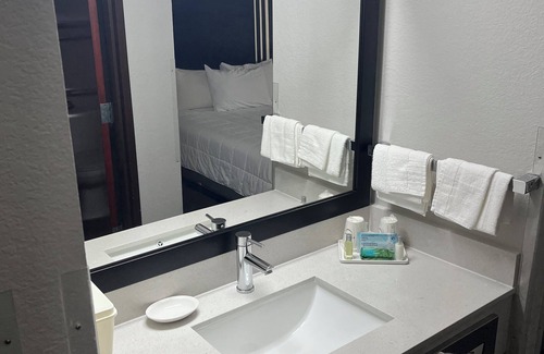 Hobbs Hotel | Lea County Inn