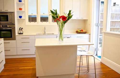 North Sydney House | Leafy streets but so close to the Harbour