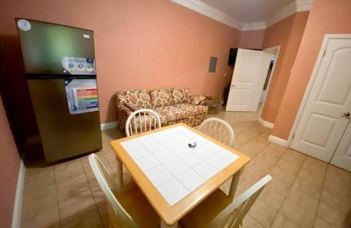 Nassau Apartment | Leah's Heaven - Cozy One Bedroom Suite