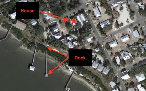 Cedar Key House | Leaning Oak Bungalow