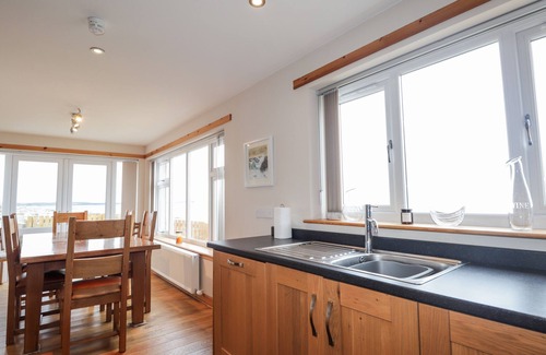 Buckie House | LEARIG, pet friendly, character holiday cottage in Buckie