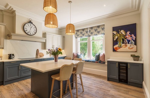 Manesty Cottage | LEATHES HEAD COUNTRY HOUSE, pet friendly, with hot tub in Keswick