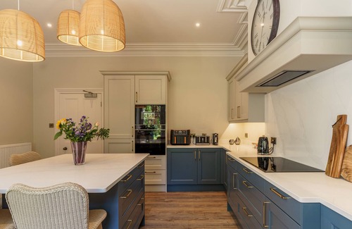 Manesty Cottage | LEATHES HEAD COUNTRY HOUSE, pet friendly, with hot tub in Keswick