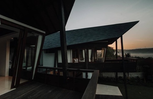 Mushroom Bay Villa | LeBAOH Villa - Lembongan Island - 4 bedroom Private Villa