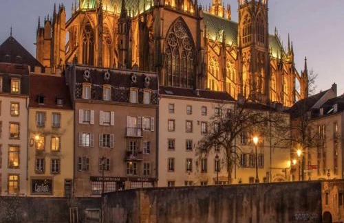 Metz-Centre – Ancienne Ville Apartment | LeCathedrale : F2 au cœur de Metz !